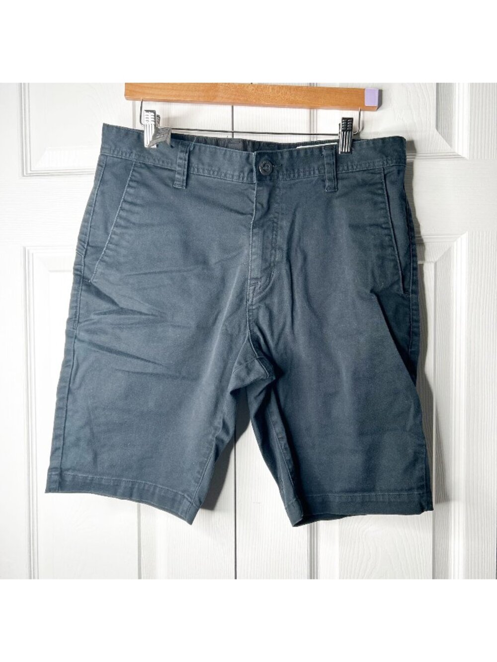 Volcom True To This Black Cotton Blend Casual Shorts Men's Size 32